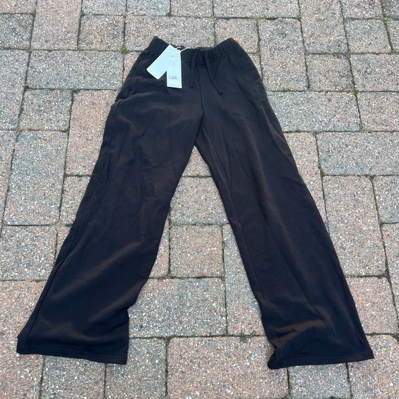 Black Wide-Leg Pants - Picture 1 of 10